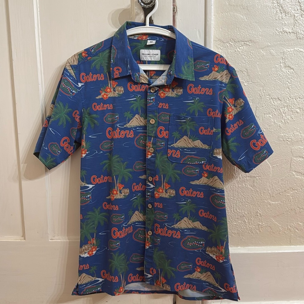 Tellum and Chop size medium University of Florida Gators Hawaiian shirt